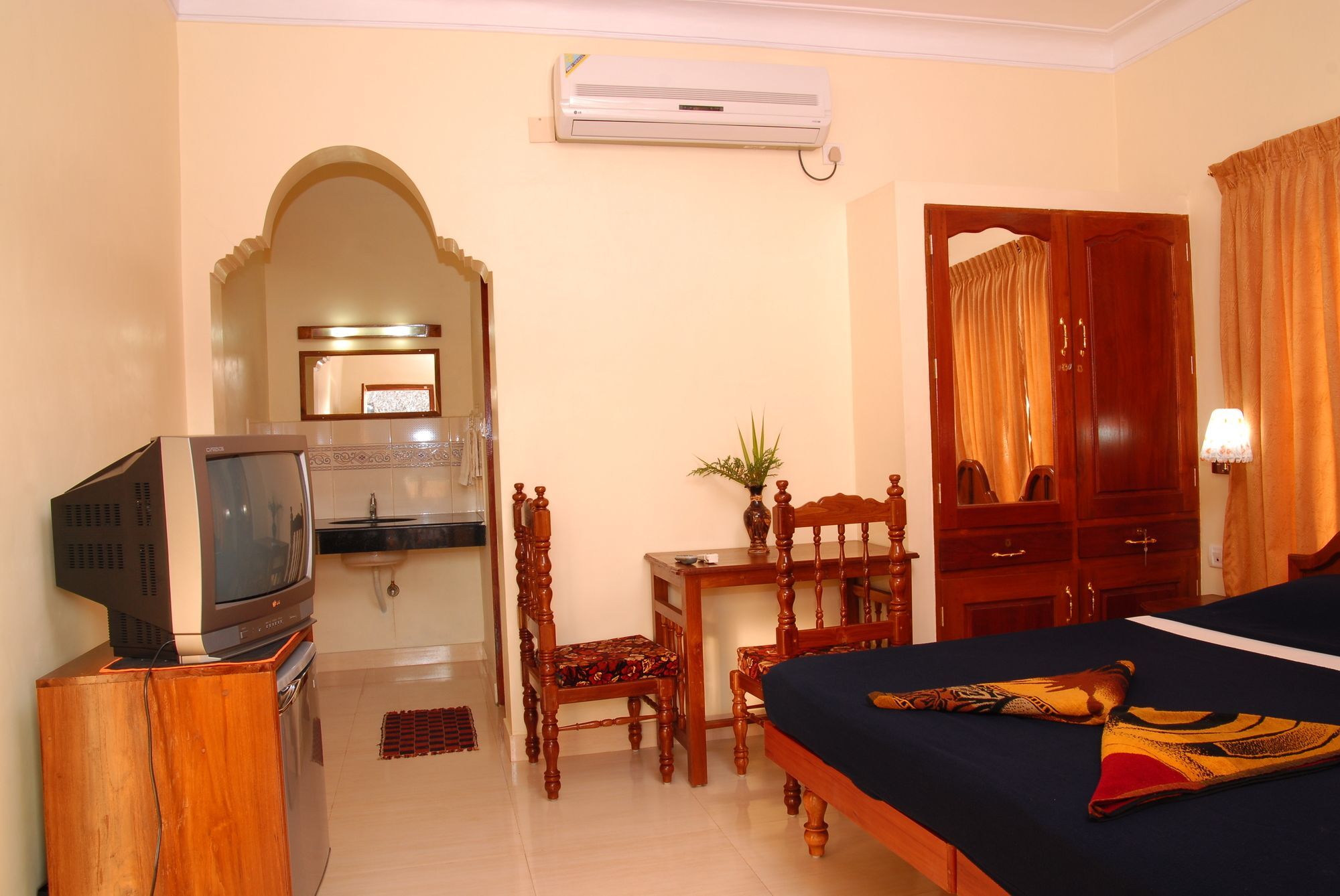 Hotel Sea View Palace - The Beach Hotel, Kovalam Exterior photo