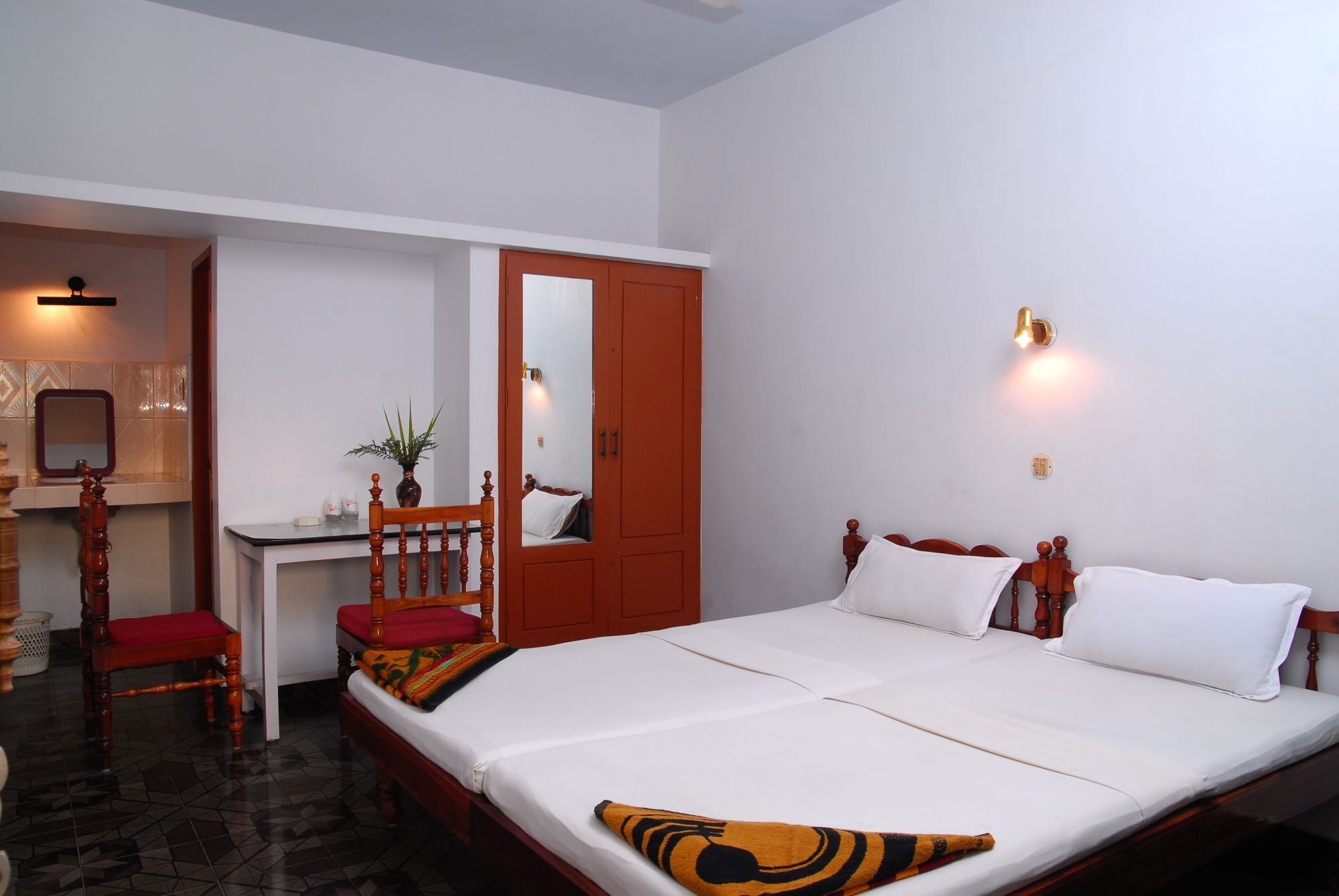 Hotel Sea View Palace - The Beach Hotel, Kovalam Exterior photo