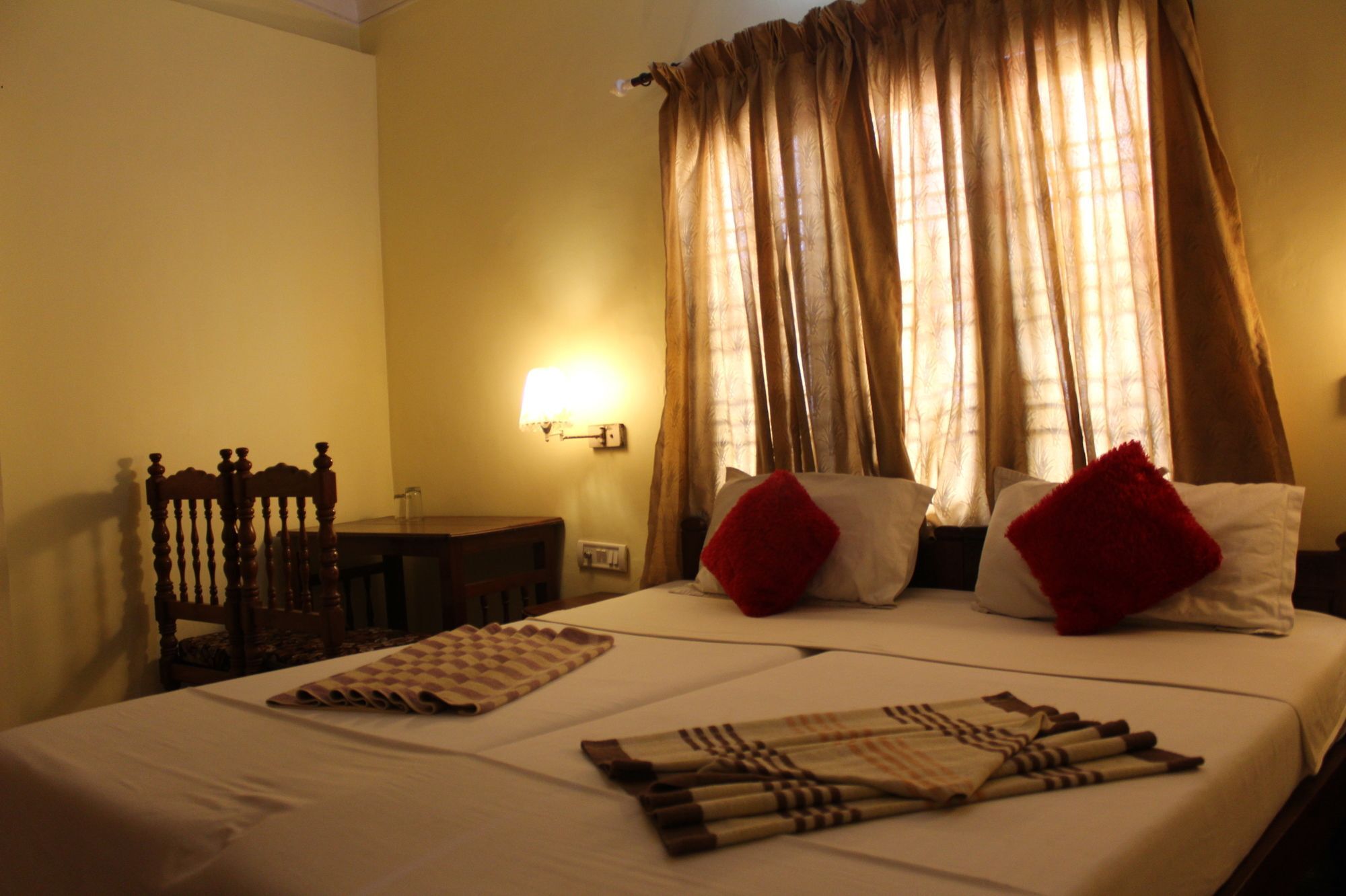 Hotel Sea View Palace - The Beach Hotel, Kovalam Exterior photo