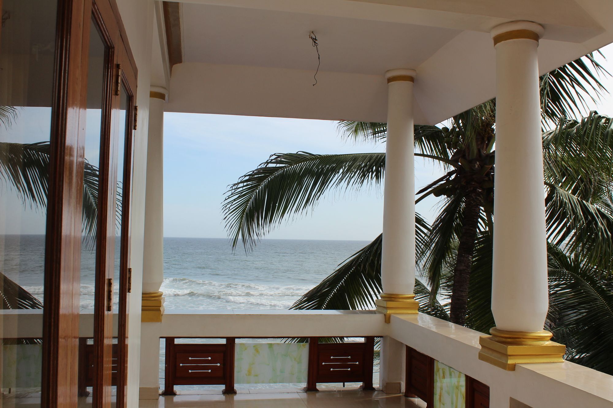 Hotel Sea View Palace - The Beach Hotel, Kovalam Exterior photo