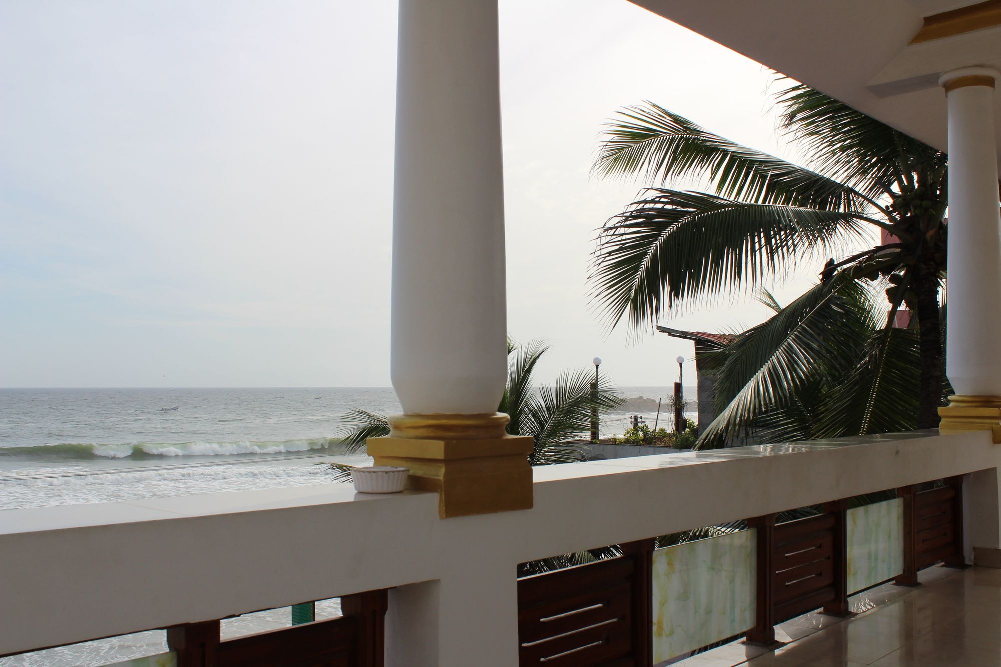 Hotel Sea View Palace - The Beach Hotel, Kovalam Exterior photo